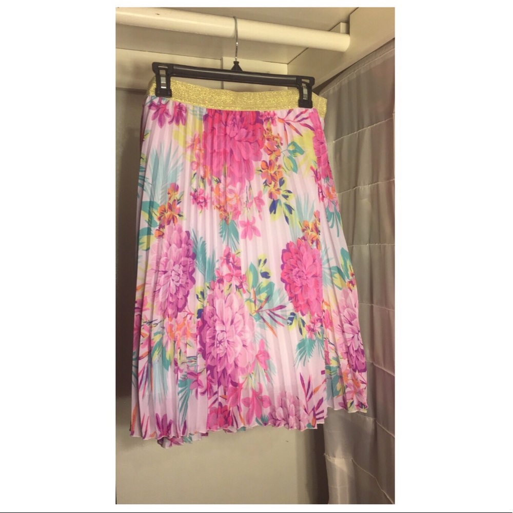 Candie’s Multi-colored Pink Flower Skirt